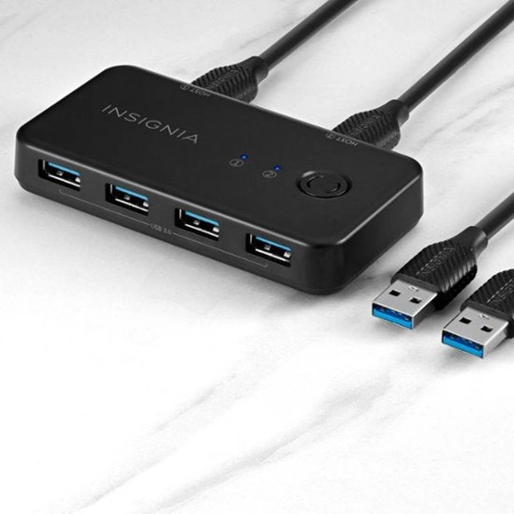 Insignia™ - NS-PH3A4AS 4-Port USB 3.0 Hub - Black - Picture 2 of 8